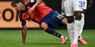 Lamine se bautiza en el Mundial con un baño de realidad ante Cabo Verde Lamine se bautiza en el Mundial con un baño de realidad ante Cabo Verde