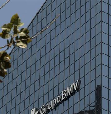 La Bolsa mexicana sube 0,37 % y liga tres cierres al alza La Bolsa mexicana sube 0,37 % y liga tres cierres al alza