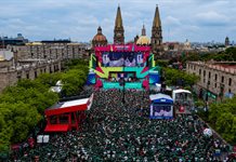 Reportan 113 casos de deshidratación en Fan Fest; no está techado para destacar la Catedral Reportan 113 casos de deshidratación en Fan Fest; no está techado para destacar la Catedral