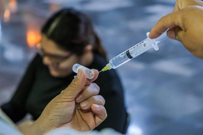 Secretaría de Salud aplica casi 3 mil dosis contra sarampión durante el Mundial Secretaría de Salud aplica casi 3 mil dosis contra sarampión durante el Mundial
