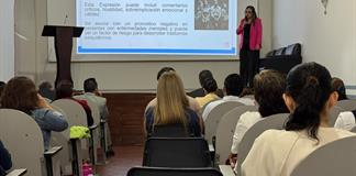 Capacitan a personal de salud en atención más humana e integral Capacitan a personal de salud en atención más humana e integral
