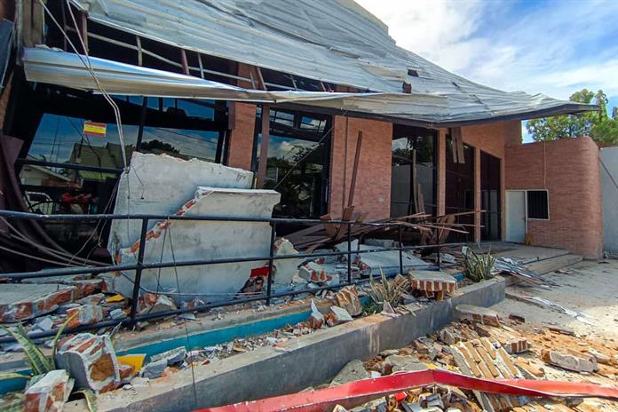 Un terremoto de magnitud 6,7 en el centro de Indonesia deja un muerto Un terremoto de magnitud 6,7 en el centro de Indonesia deja un muerto
