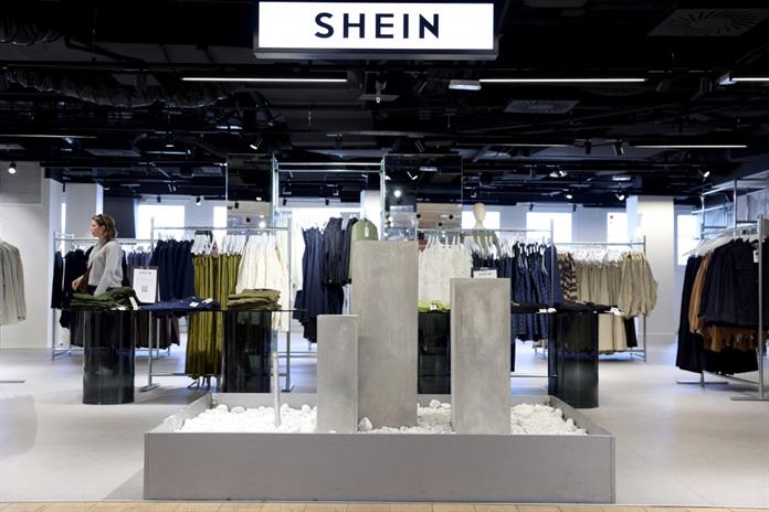 La primera tienda física de Shein cerrará sus puertas en París La primera tienda física de Shein cerrará sus puertas en París