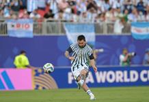 Messi arranca como titular su sexto Mundial con Argentina y Lautaro Messi arranca como titular su sexto Mundial con Argentina y Lautaro