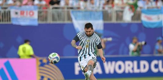 Messi arranca como titular su sexto Mundial con Argentina y Lautaro