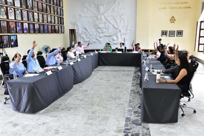 Aprueban adelanto de aguinaldo para trabajadores del Ayuntamiento de Zapotlán Aprueban adelanto de aguinaldo para trabajadores del Ayuntamiento de Zapotlán