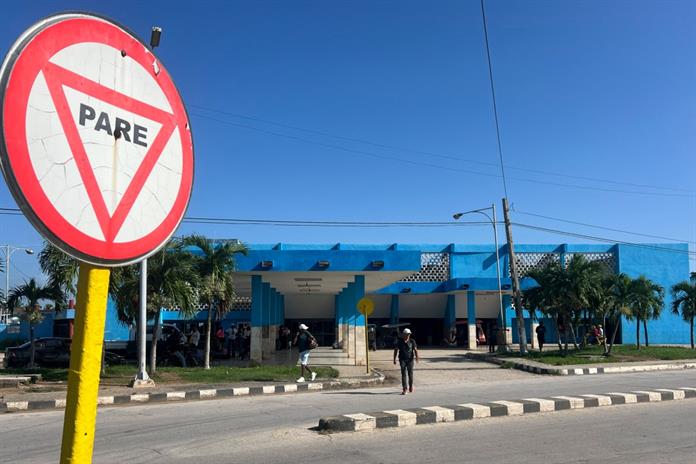 Cuba limita transporte interprovincial ante crisis de combustible Cuba limita transporte interprovincial ante crisis de combustible
