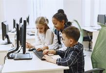 Bruselas lanza una guía para enseñar IA responsable en primaria y secundaria Bruselas lanza una guía para enseñar IA responsable en primaria y secundaria