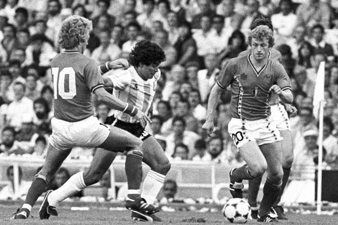 No hay Messi sin Maradona, la leyenda del ‘10’ comenzó un 18 de junio hace 44 años No hay Messi sin Maradona, la leyenda del ‘10’ comenzó un 18 de junio hace 44 años