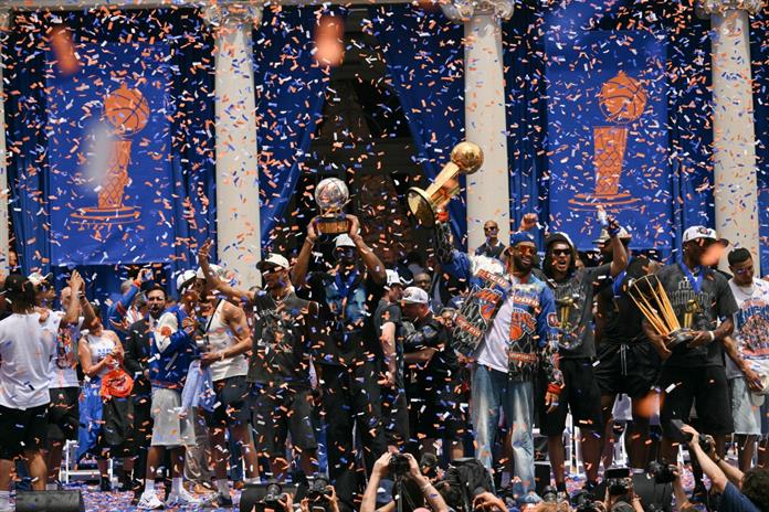 Nueva York celebra a los Knicks, sus héroes campeones de la NBA Nueva York celebra a los Knicks, sus héroes campeones de la NBA