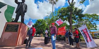 Realiza protesta la CNTE Jalisco en el parque Revoluci&oacute;n