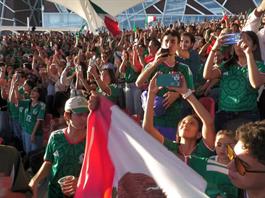M&aacute;s de ocho mil personas celebran en el CCU el hist&oacute;rico triunfo de M&eacute;xico sobre Corea
