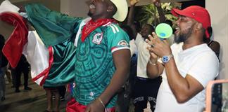 Migrantes haitianos en M&eacute;xico viven con felicidad y nostalgia el partido ante Brasil