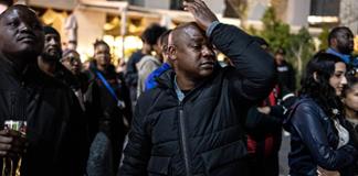 Los fans africanos dan la espalda a Sud&aacute;frica en el Mundial tras violencia xen&oacute;foba