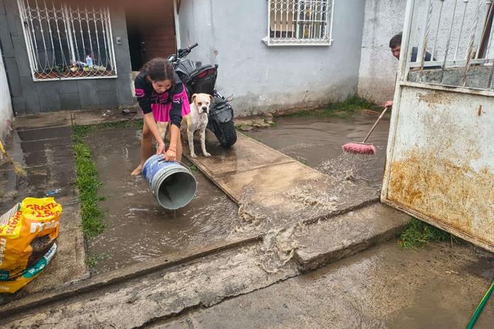 Vecinos de Tlajomulco culpan a Línea 4 por inundaciones Vecinos de Tlajomulco culpan a Línea 4 por inundaciones