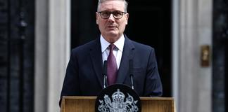 Starmer anuncia su dimisión y abre la vía al candidato del ala izquierdista del Partido Laborista Starmer anuncia su dimisión y abre la vía al candidato del ala izquierdista del Partido Laborista