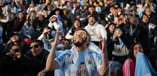 Messi lleva a Argentina a 16avos y logra récord de goleador en el Mundial