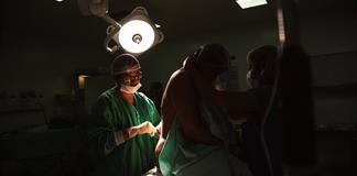 Los hospitales africanos podrían quedarse sin anestesia para niños en 2027