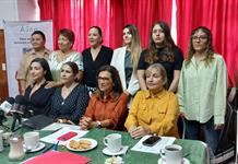 Colectivos piden al TEPJF que conserve el criterio de que en 8 municipios sólo haya candidatas Colectivos piden al TEPJF que conserve el criterio de que en 8 municipios sólo haya candidatas