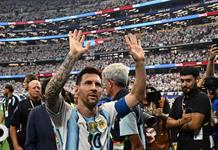 Respeto y adoración para Messi en Argentina