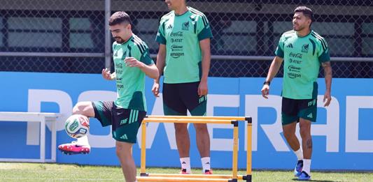 México se mide con República Checa en busca de mantener su paso perfecto