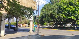 Analizan instalar m&aacute;s sem&aacute;foros en Zapotl&aacute;n para reducir accidentes