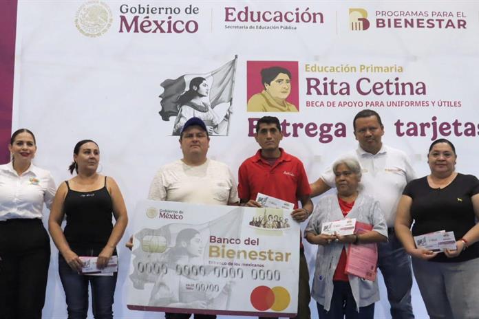 Inicia entrega de tarjetas de la Beca Rita Cetina en Zapotlán Inicia entrega de tarjetas de la Beca Rita Cetina en Zapotlán