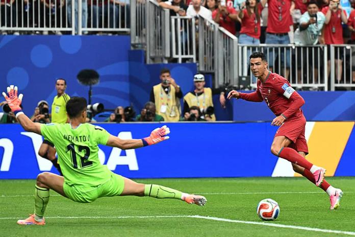 Ni un paso en falso; cualquier traspié en el Mundial tiene ya graves consecuencias Ni un paso en falso; cualquier traspié en el Mundial tiene ya graves consecuencias
