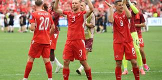 Suiza gana 2-1 a Canad&aacute; y pasa a 16avos del Mundial como primera del Grupo B