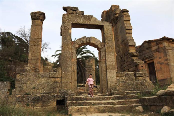 Los discretos héroes que velan por las joyas de la Antigüedad griega en Libia Los discretos héroes que velan por las joyas de la Antigüedad griega en Libia