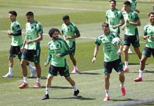 Tormenta eléctrica aplaza partido México-Ecuador en Mundial Tormenta eléctrica aplaza partido México-Ecuador en Mundial