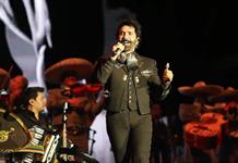 15.5 millones de inversión y 270 mil asistentes marcaron la serenata de Alejandro Fernández en La Minerva
