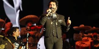 15.5 millones de inversi&oacute;n y 270 mil asistentes marcaron la serenata de Alejandro Fern&aacute;ndez en La Minerva