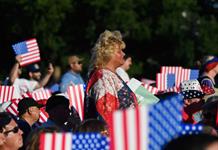 Un país más próspero y diverso, pero más dividido: EEUU cumple 250 años