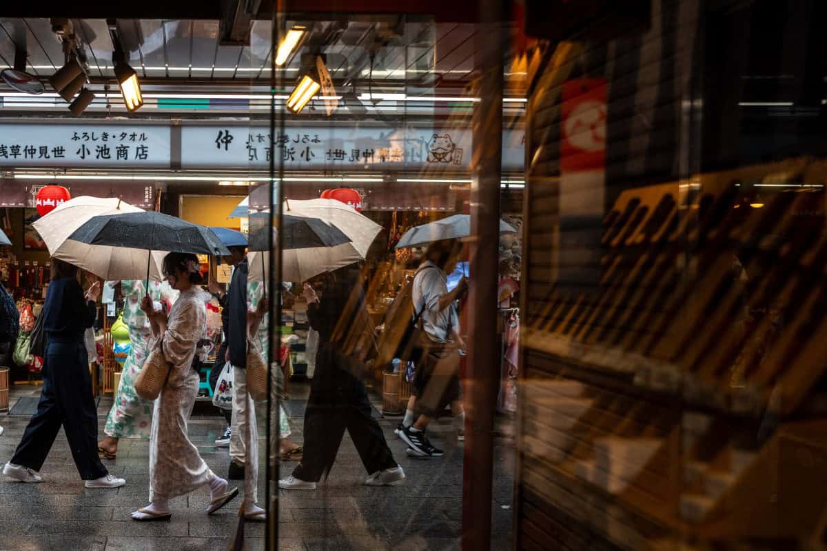 Japón se prepara para la llegada de tormentas tropicales, y lluvias dejan dos muertos en Taiwán