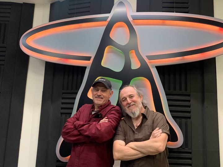 Radio al Cubo - Ju. 25 Jun 2026 episode artwork