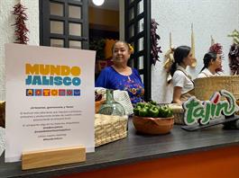 Mundo Jalisco busca abrir mercado a artesanos y productores de todo el estado