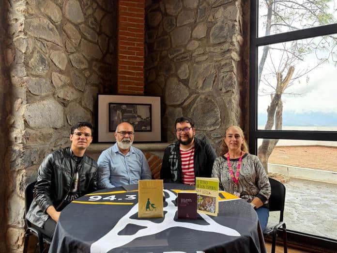 Radio UdeG Ciudad Guzmán celebra 25 años con transmisiones fuera de cabina