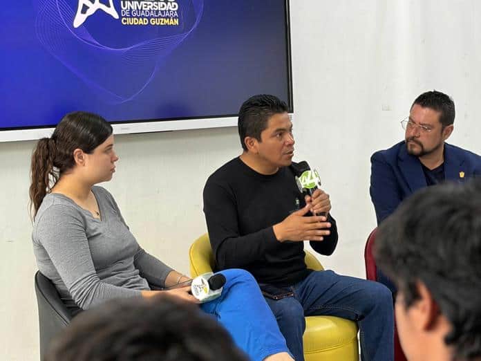 Radio UdeG Ciudad Guzmán celebra 25 años con transmisiones fuera de cabina