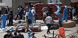Una morgue improvisada se instala en puerto de Venezuela tras sismos