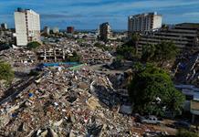 La falta de comida y techo agobia a los supervivientes de los terremotos en Venezuela