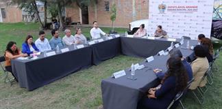 Vecinos de la colonia 20 de Noviembre plantean necesidades en Cabildo Abierto Vecinos de la colonia 20 de Noviembre plantean necesidades en Cabildo Abierto