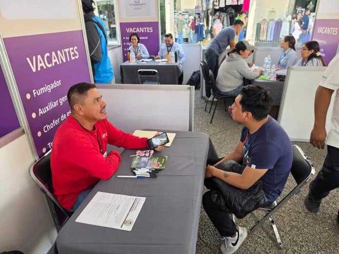 Realizan Feria Nacional del Empleo para la Diversidad y la Inclusión en Zapotlán