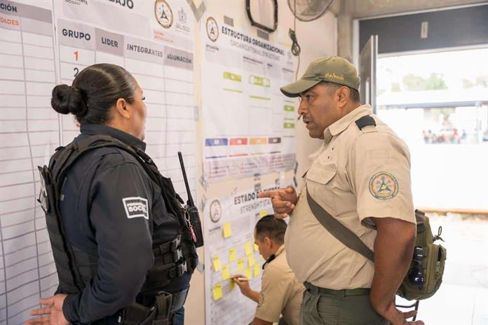 Desbordamiento de arroyo deja 29 viviendas afectadas en El Reparo Desbordamiento de arroyo deja 29 viviendas afectadas en El Reparo