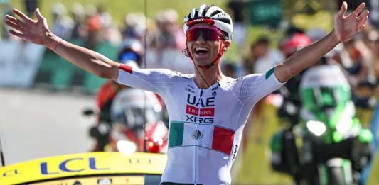 Del Toro, Pidcock, Simmons: otros ciclistas a seguir en el Tour de Francia