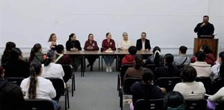Entregan apoyos del programa Mujer Proactiva a 100 emprendedoras de Zapotl&aacute;n