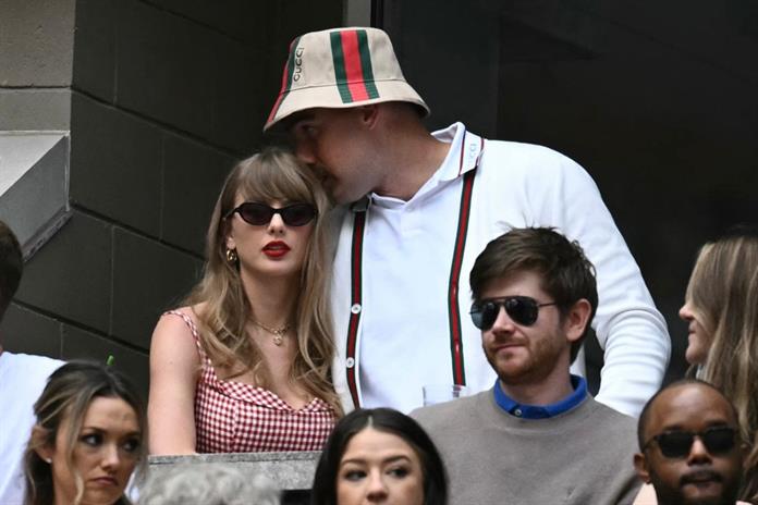 Celebridades y estrellas llegan a la boda de Taylor Swift en Nueva York Celebridades y estrellas llegan a la boda de Taylor Swift en Nueva York