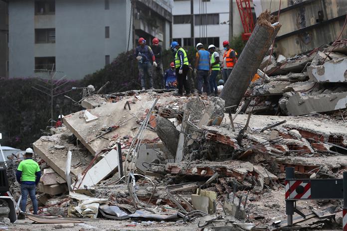 Sube a 2.645 la cifra de fallecidos por el doble terremoto en Venezuela Sube a 2.645 la cifra de fallecidos por el doble terremoto en Venezuela
