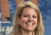 Gwynne Shotwell dona acciones de SpaceX para cuentas infantiles de Trump en EE. UU. Gwynne Shotwell dona acciones de SpaceX para cuentas infantiles de Trump en EE. UU.