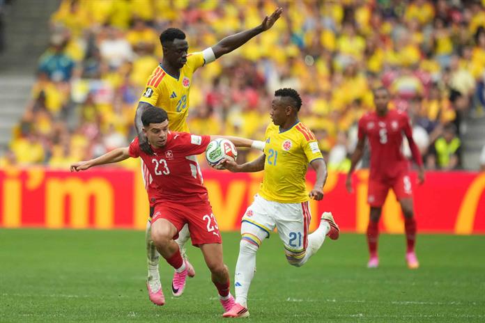 0-0. Suiza sentencia a Colombia y se las verá con Argentina en cuartos 0-0. Suiza sentencia a Colombia y se las verá con Argentina en cuartos